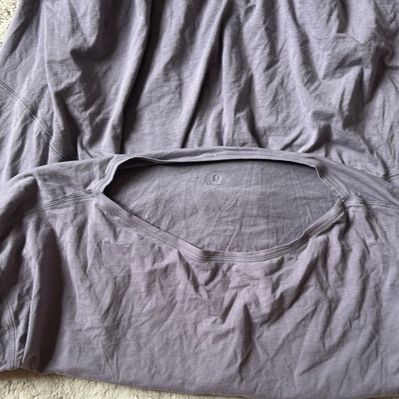 Lululemon back in action long sleeve shirt - Picture 2 of 3
